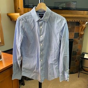 Apt 9 Blue Stripped Slim Fit Dress shirt